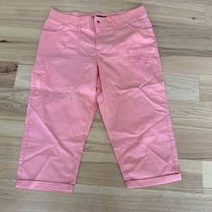 Lee comfort crops 16 peachy color🍑